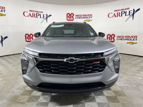 New 2026 Chevrolet Trax RS w/ Sunroof Package FWD image 2