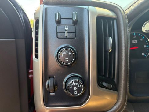 Used 2018 GMC Sierra 1500 Denali w/ Denali Ultimate Package AWD/4WD image 28