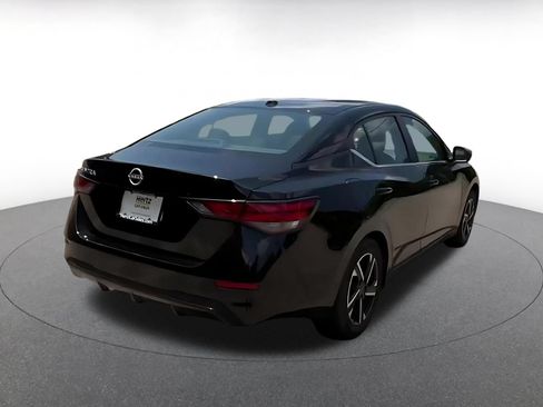 Used 2025 Nissan Sentra SV FWD image 10