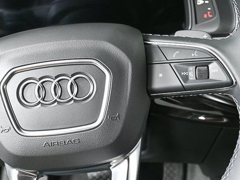 New 2026 Audi Q8 Premium image 11