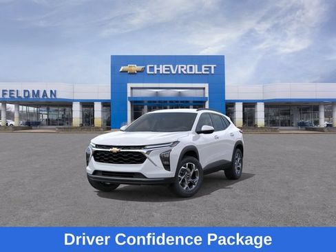 New 2026 Chevrolet Trax LT w/ Driver Confidence Package FWD image 9