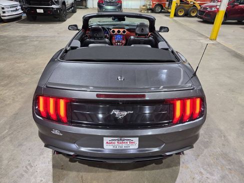 Used 2020 Ford Mustang Premium RWD image 21