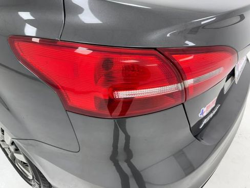 Used 2016 Ford Focus S image 36