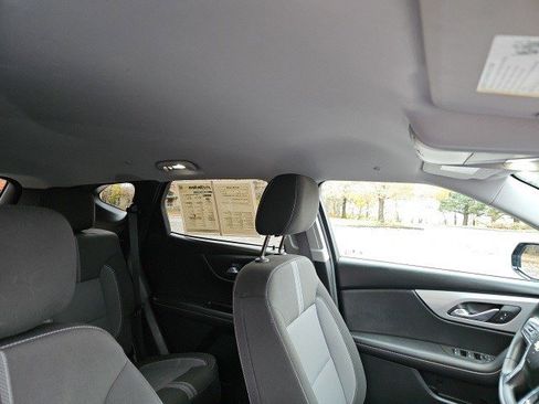 Used 2023 Chevrolet Blazer LT image 13