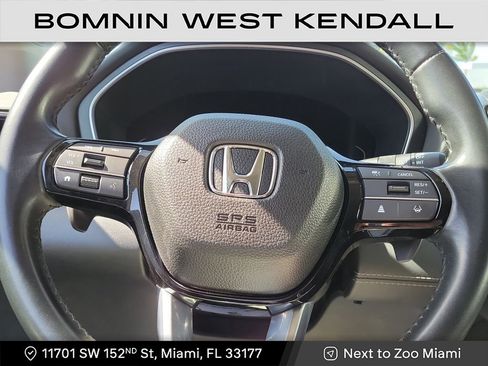 Used 2025 Honda Pilot EX-L image 15