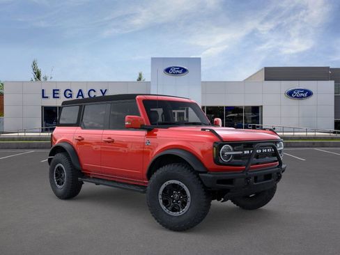 New 2024 Ford Bronco Outer Banks w/ Sasquatch Package AWD/4WD image 7