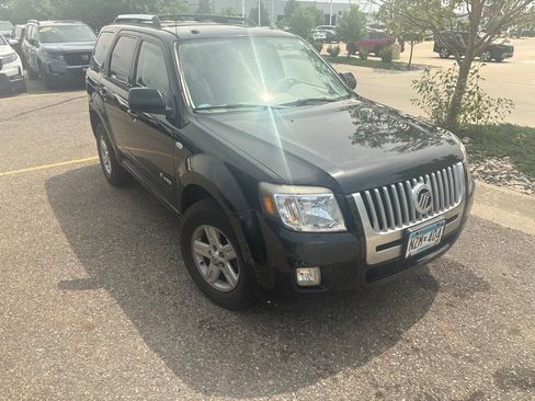 Used 2009 Mercury Mariner 4WD Hybrid image 2