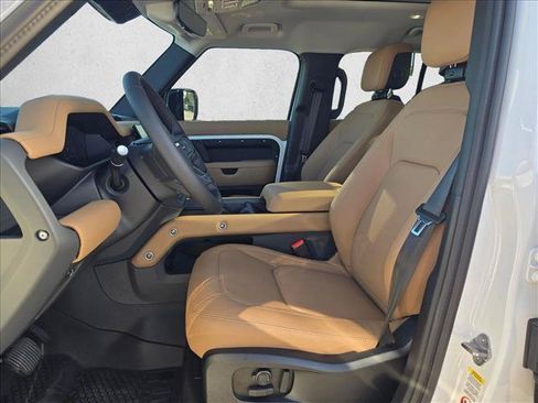 New 2026 Land Rover Defender 110 S AWD/4WD image 4