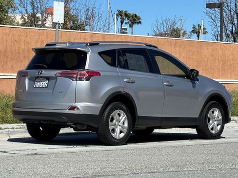 Used 2018 Toyota RAV4 LE w/ All Weather Liner Package image 4