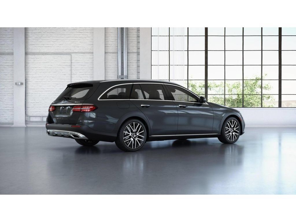 Used 2023 Mercedes-Benz E 450 4MATIC All-Terrain Wagon image 21