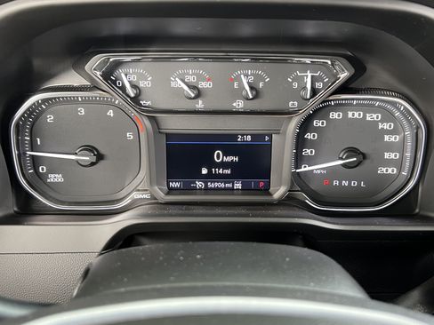 Used 2023 GMC Sierra 3500 SLT w/ SLT Convenience Package AWD/4WD image 29