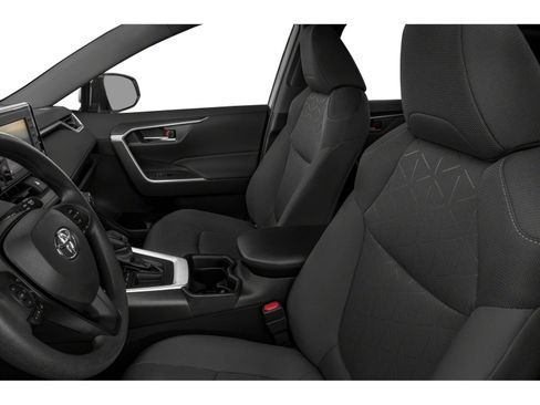 Used 2020 Toyota RAV4 XLE FWD image 6