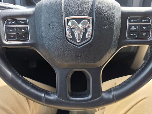 Used 2015 RAM 1500 Big Horn AWD/4WD image 10