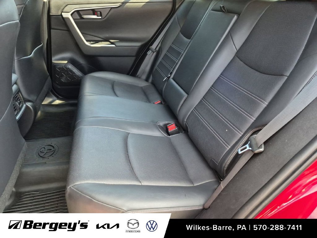 Used 2019 Toyota RAV4 Limited w/ Advanced Technology Package AWD/4WD image 24