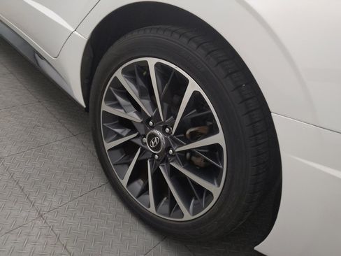 Used 2022 Hyundai Sonata Limited w/ Cargo Package FWD image 31