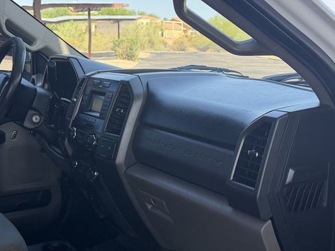 Used 2019 Ford F250 XL w/ Power Equipment Group RWD image 21