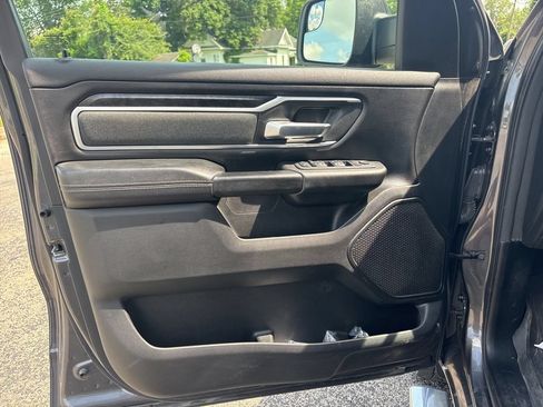 Used 2022 RAM 1500 Big Horn AWD/4WD image 13