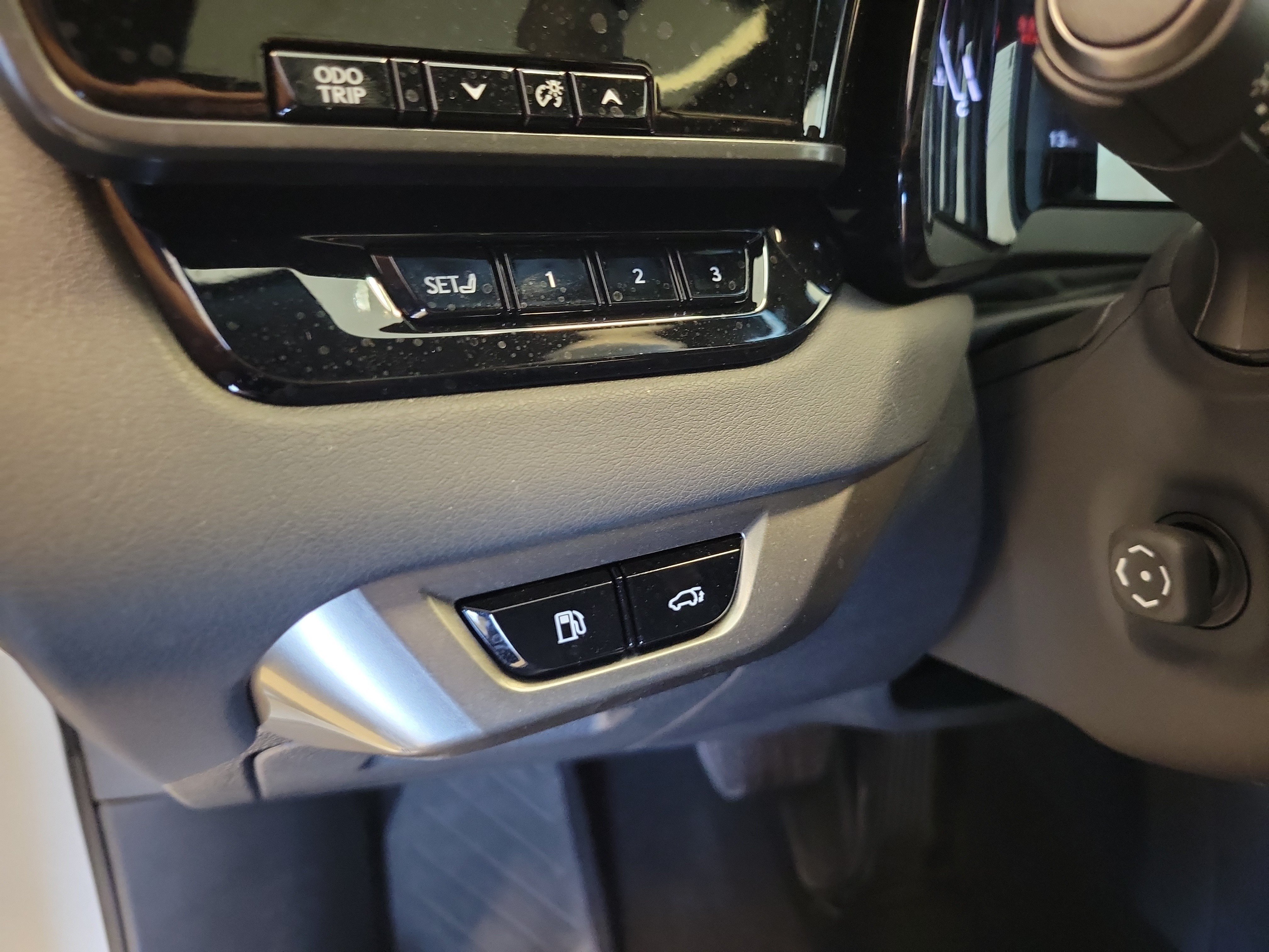 Used 2024 Lexus RX 350 Premium Plus w/ Convenience Package FWD image 26