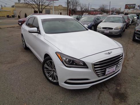 Used 2018 Genesis G80 3.8 image 25