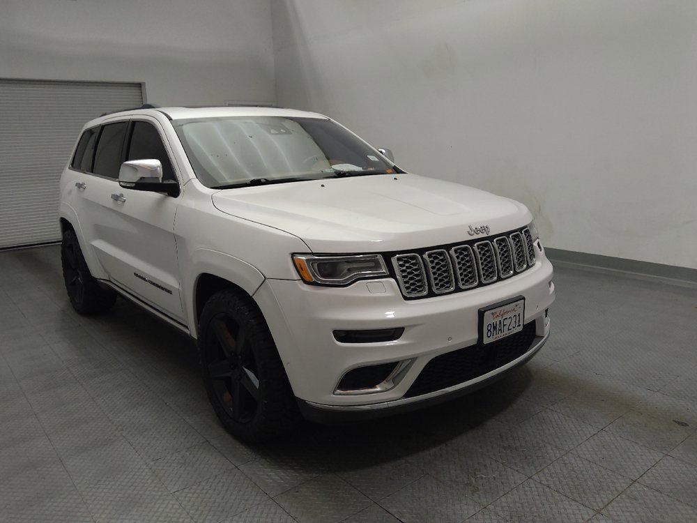 Used 2020 Jeep Grand Cherokee Summit AWD/4WD image 13