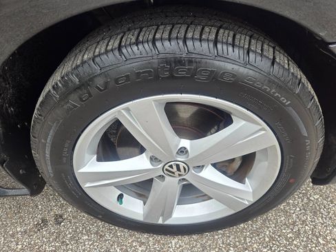 Used 2013 Volkswagen Passat 2.5 SE FWD image 40