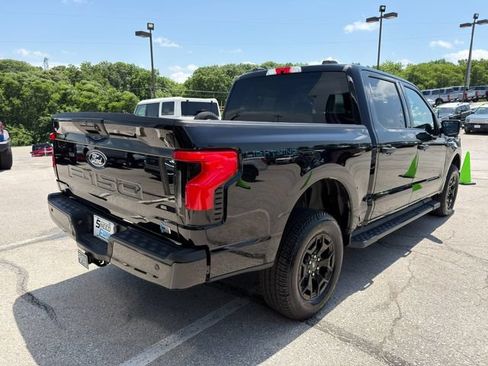 Used 2025 Ford F150 Lightning XLT AWD/4WD image 7