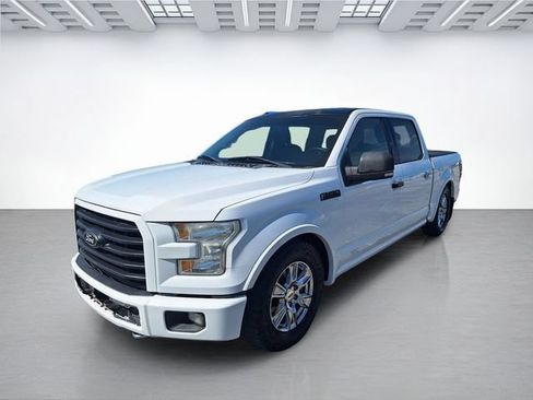 Used 2015 Ford F150 Lariat AWD/4WD image 8
