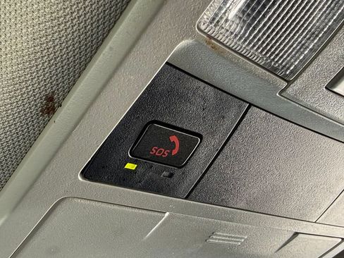 Used 2023 Toyota Tacoma SR AWD/4WD image 34