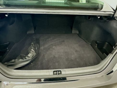 Used 2025 Toyota Camry LE w/ Convenience Package FWD image 29