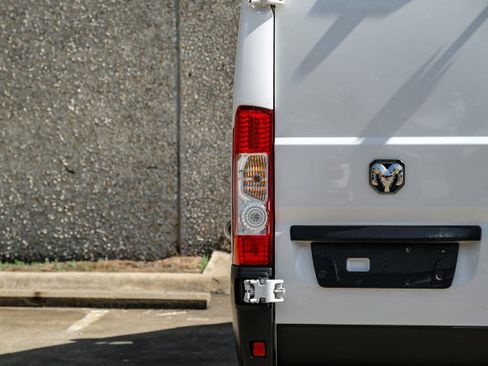 Used 2024 RAM ProMaster 2500 FWD image 36
