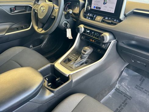 Certified 2023 Toyota RAV4 LE image 20