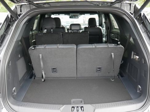 New 2026 Ford Explorer ST-Line w/ ST-Line Street Pack image 10