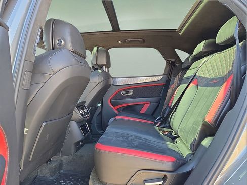 Used 2021 Bentley Bentayga Speed image 16