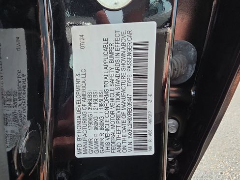 Certified 2024 Honda Civic Sport image 29