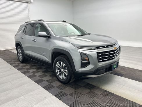 Certified 2025 Chevrolet Equinox LT AWD/4WD image 7