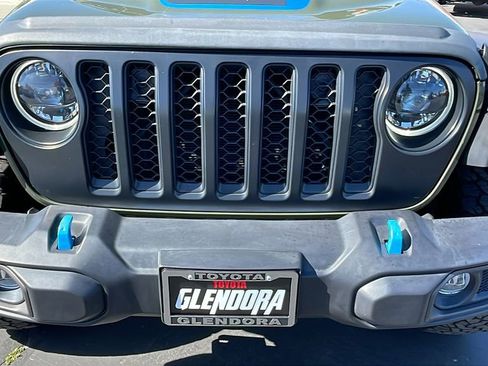 Used 2023 Jeep Wrangler Unlimited Rubicon 4xe image 9