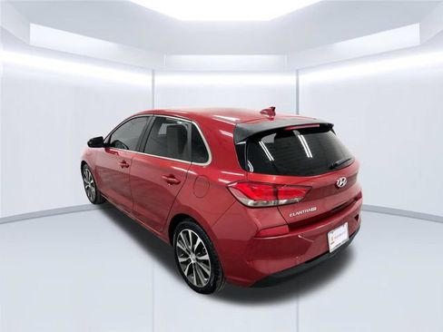 Used 2020 Hyundai Elantra GT FWD image 35