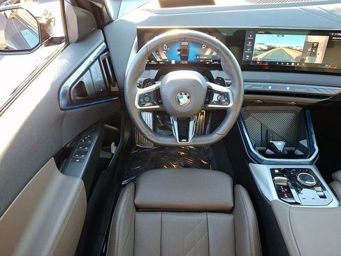 Certified 2025 BMW X3 xDrive30i image 11