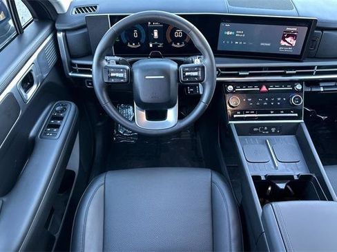 Certified 2025 Hyundai Santa Fe SEL image 15