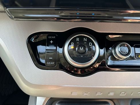 New 2025 Ford Expedition Max Active image 23