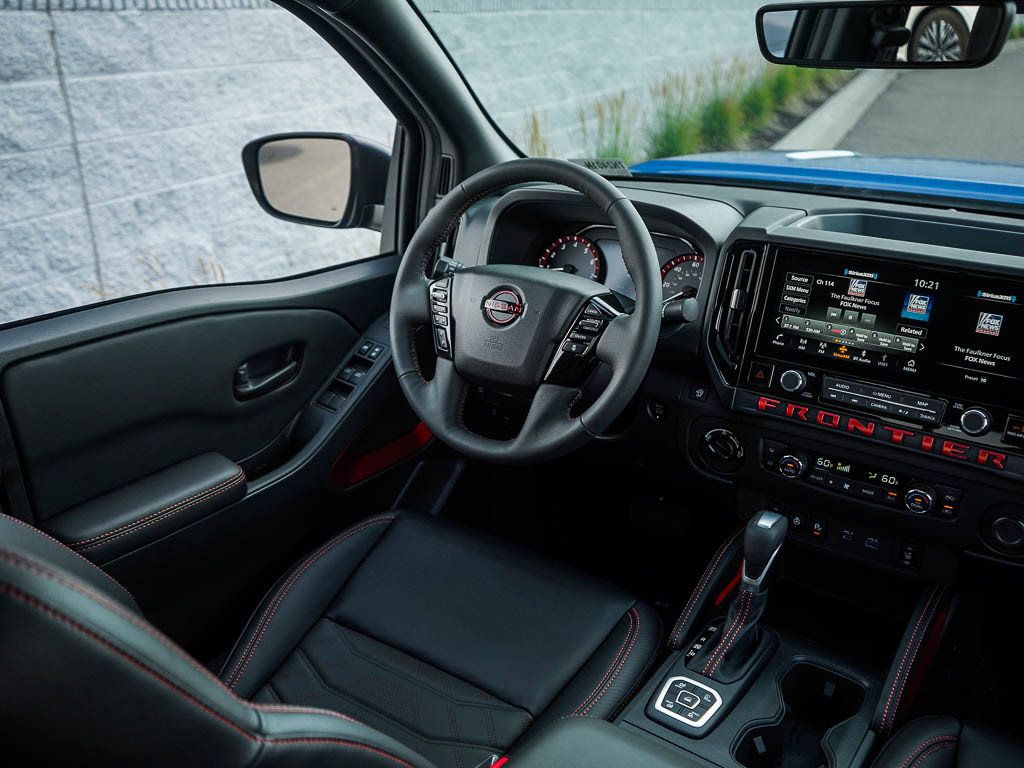 New 2026 Nissan Frontier PRO-4X w/ Pro Premium Package AWD/4WD image 13