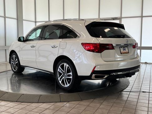 Used 2017 Acura MDX SH-AWD w/ Advance Package image 5