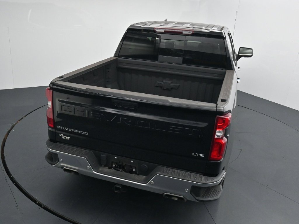 Used 2023 Chevrolet Silverado 1500 LTZ AWD/4WD image 14