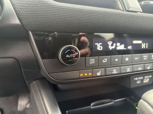 New 2026 Subaru Outback Limited image 33