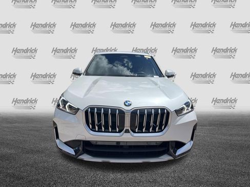 Certified 2025 BMW X1 xDrive28i AWD/4WD image 3