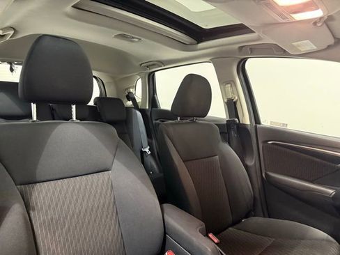 Used 2019 Honda Fit EX image 25