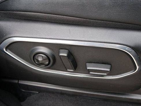 Used 2022 Jeep Wagoneer Series II w/ Premium Group I image 37