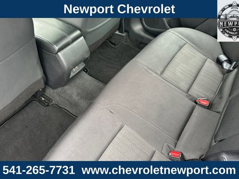 Used 2024 Nissan Altima 2.5 SV w/ SV Premium Package image 13