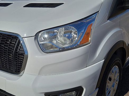 Used 2021 Ford Transit 350 XLT image 11