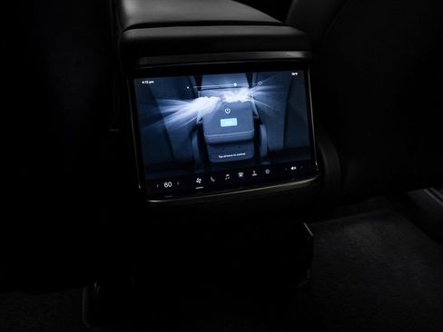 Used 2023 Tesla Model X image 42